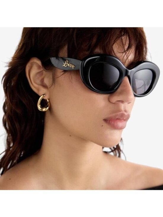 Loewe LW40153I 01A Cat Eye Sunglasses – Shiny Black\\Smoke main image 7